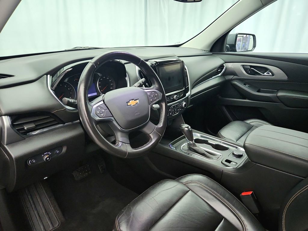 Used 2020 Chevrolet Traverse LT w/ LPO, Floor Liner Package image 11