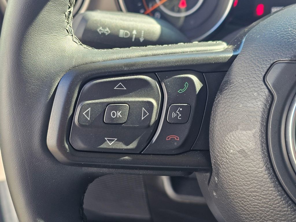 Used 2022 Jeep Wrangler Willys image 24