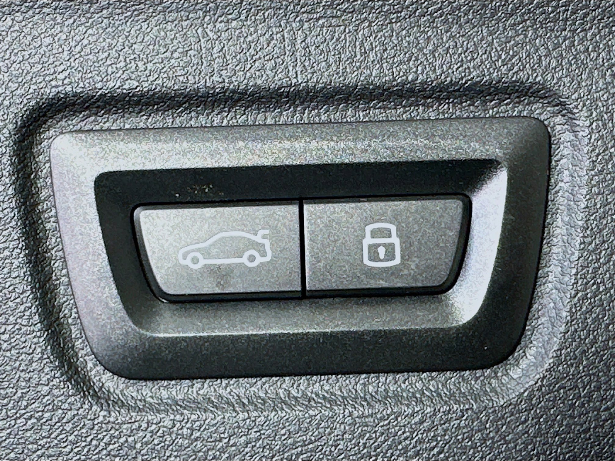 Used 2023 BMW i4 eDrive35 w/ Premium Package image 31