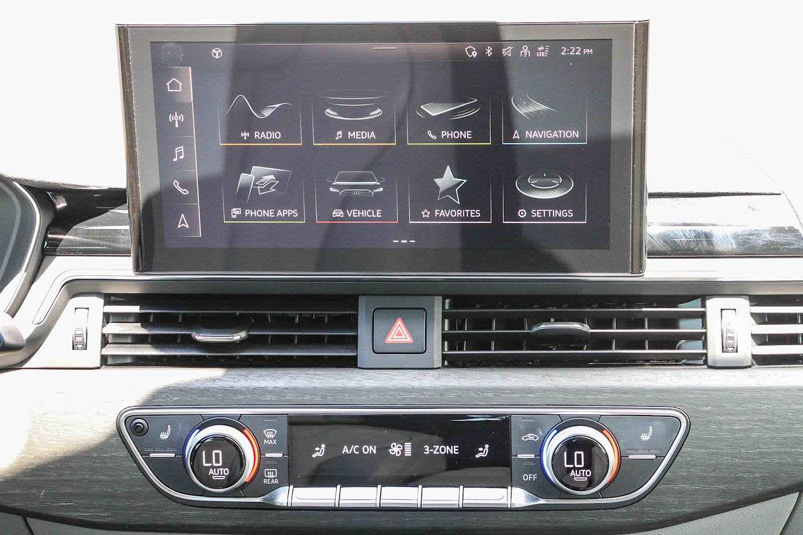 Used 2021 Audi A4 2.0T Premium Plus w/ Premium Plus Package AWD/4WD image 17