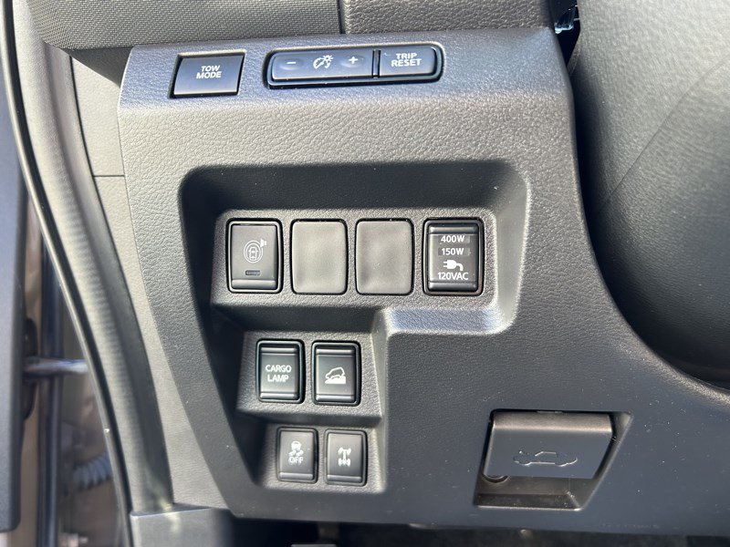 Used 2024 Nissan Frontier PRO-4X w/ Pro Convenience Package AWD/4WD image 12
