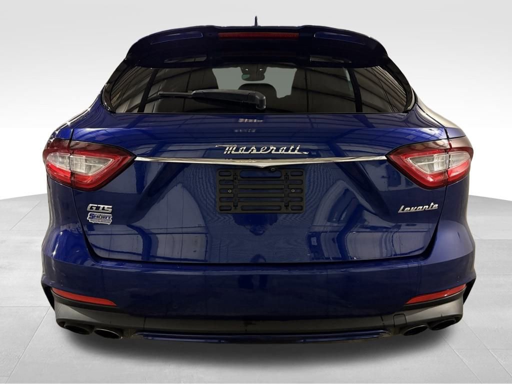 Used 2019 Maserati Levante GTS image 4