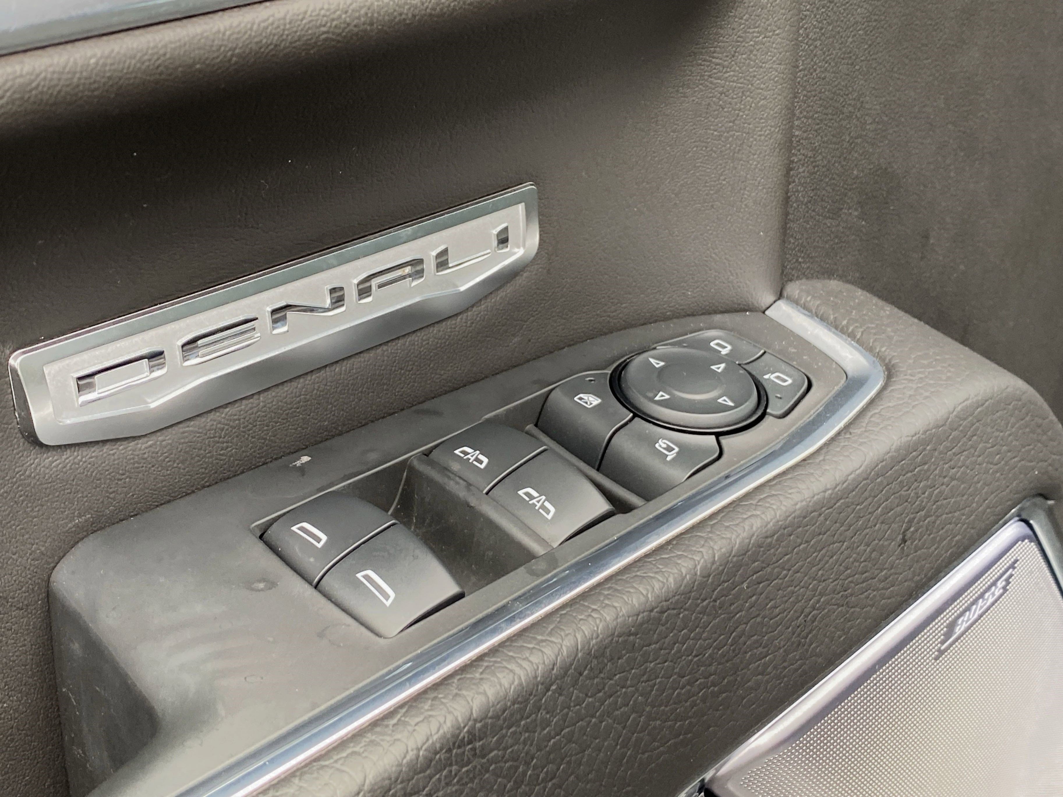 Used 2024 GMC Sierra 1500 Denali w/ Technology Package image 24