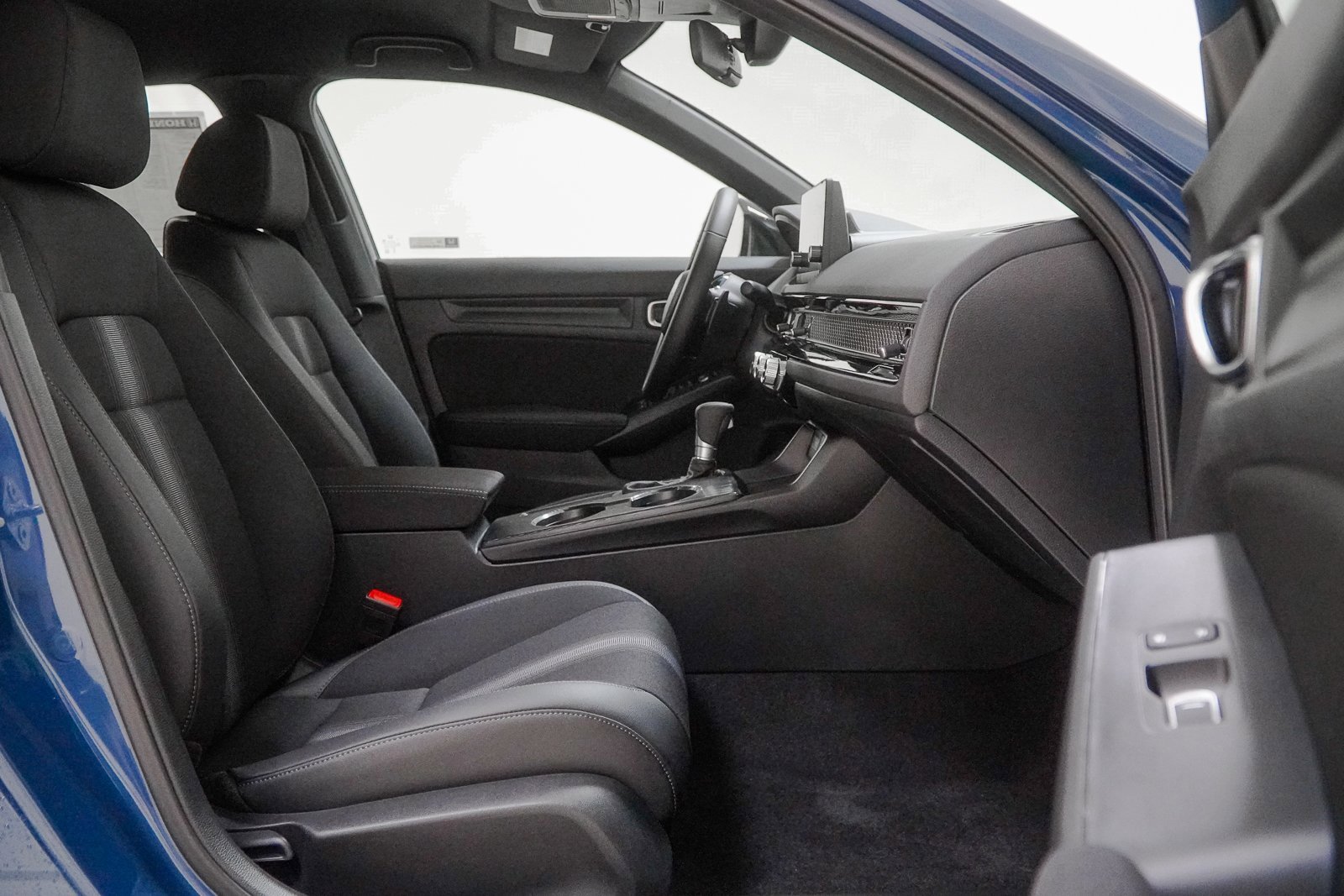 New 2026 Honda Civic Sport image 32