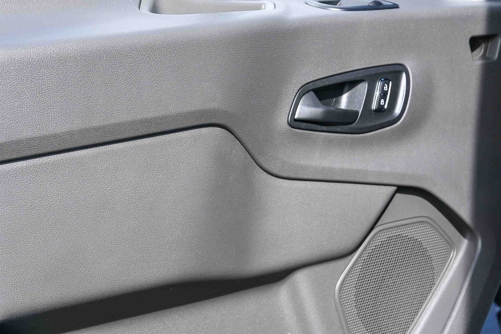 New 2026 Ford Transit 250 148 Medium Roof w/ Load Area Protection Package image 15