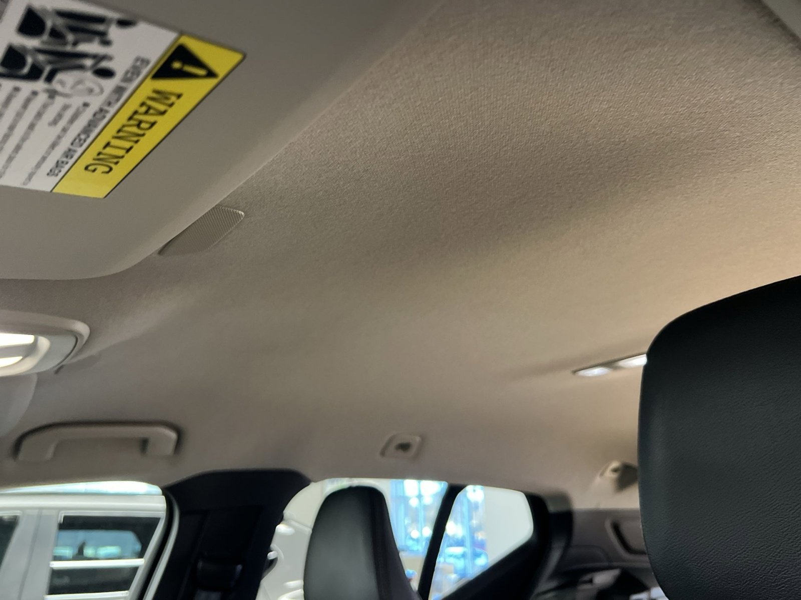 Used 2024 Volvo XC40 B5 Core w/ Climate Package image 20