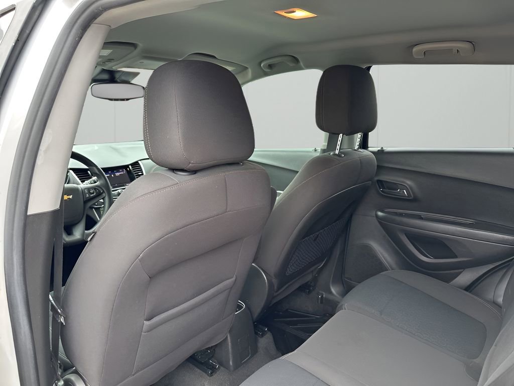 Certified 2020 Chevrolet Trax LS w/ Tint and Cruise Package image 18