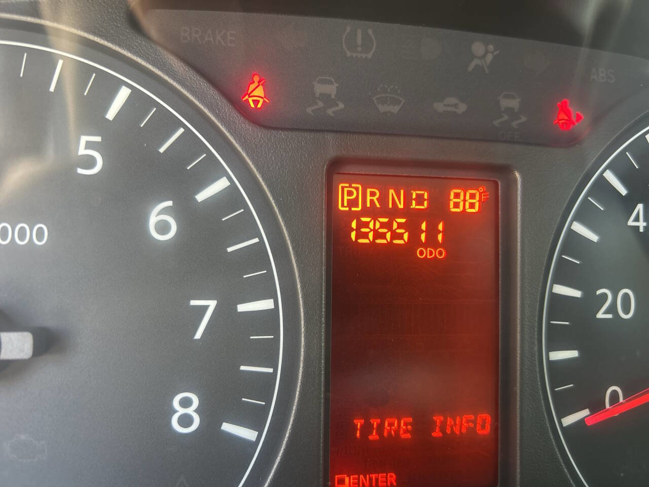 Used 2018 Nissan NV 2500 SV image 15