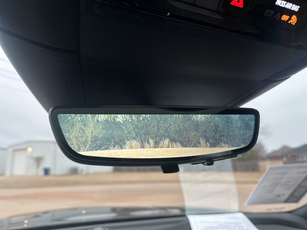 Used 2025 Cadillac Escalade IQ Sport 2 image 31