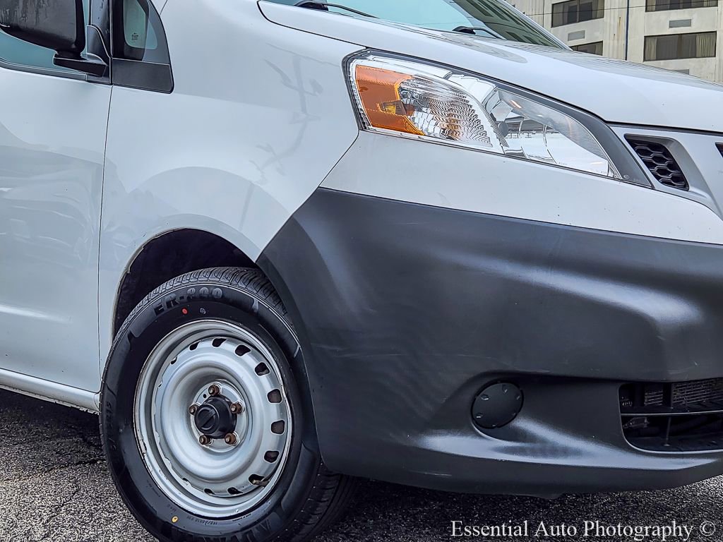 Used 2019 Nissan NV200 S w/ Back Door Glass Package FWD image 3
