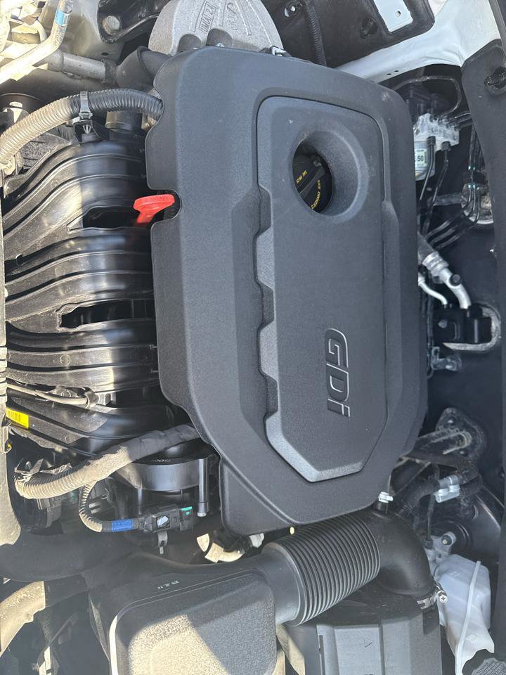 Used 2019 Hyundai Santa Fe Limited w/ Cargo Package image 28