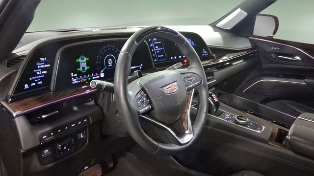 Used 2022 Cadillac Escalade Sport Platinum w/ Heavy-Duty Trailer Package image 27