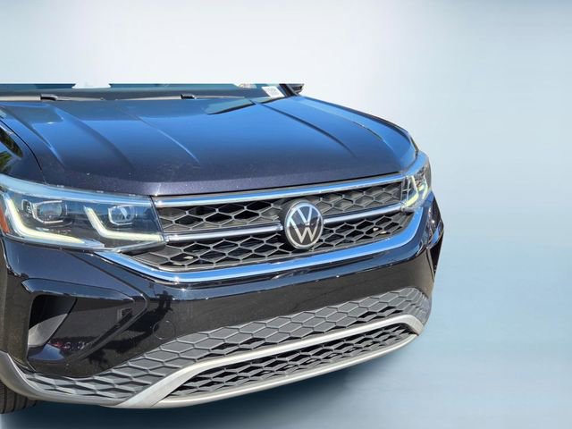Used 2022 Volkswagen Taos SEL w/ Panoramic Sunroof Package AWD/4WD image 9