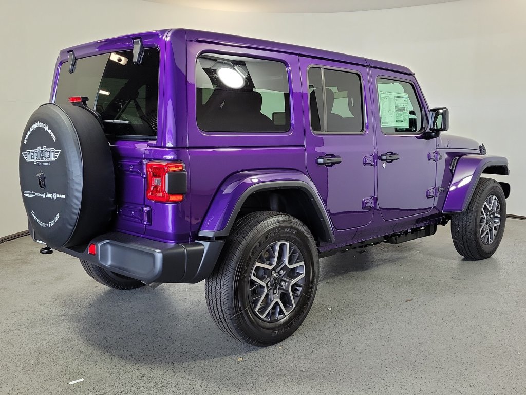 New 2026 Jeep Wrangler Unlimited Sahara w/ Technology Group AWD/4WD image 6