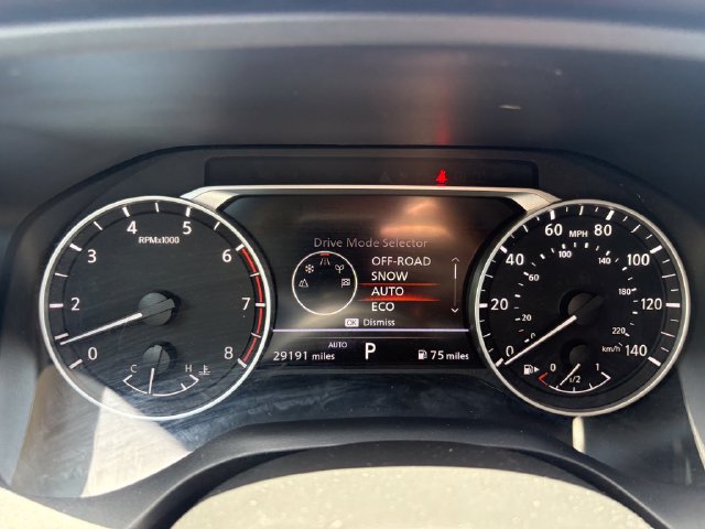 Used 2023 Nissan Rogue SV AWD/4WD image 3