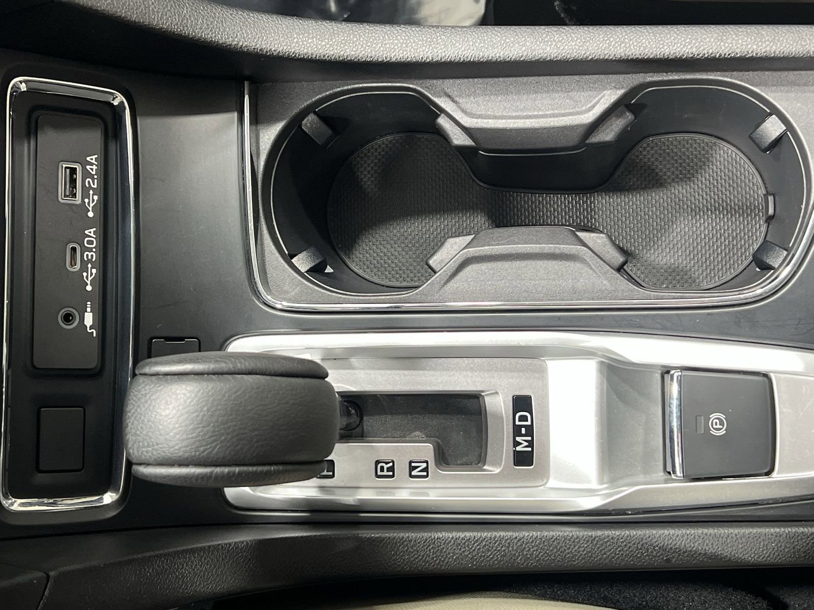 Certified 2025 Subaru Ascent Premium image 19