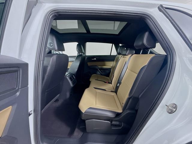 Used 2021 Volkswagen Atlas Cross Sport SEL R-Line image 25