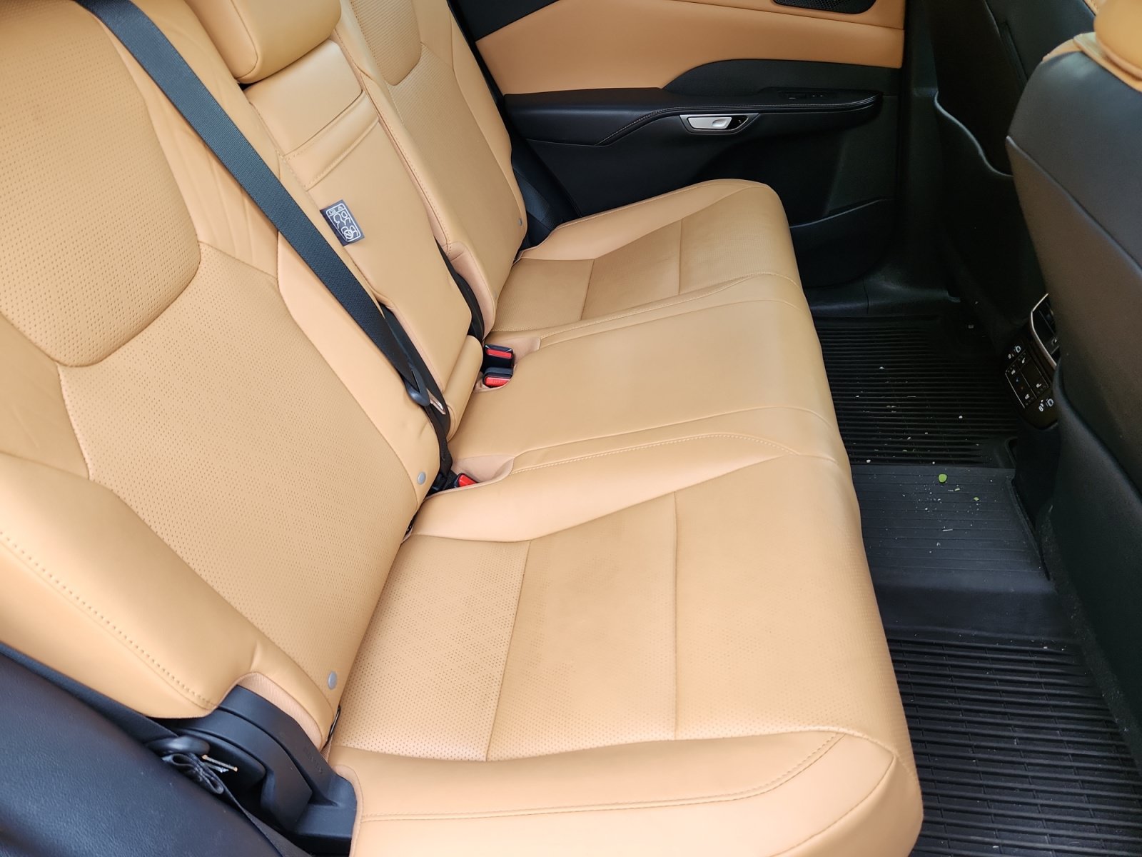 Used 2023 Lexus RX 350 w/ Cold Area Package AWD/4WD image 30