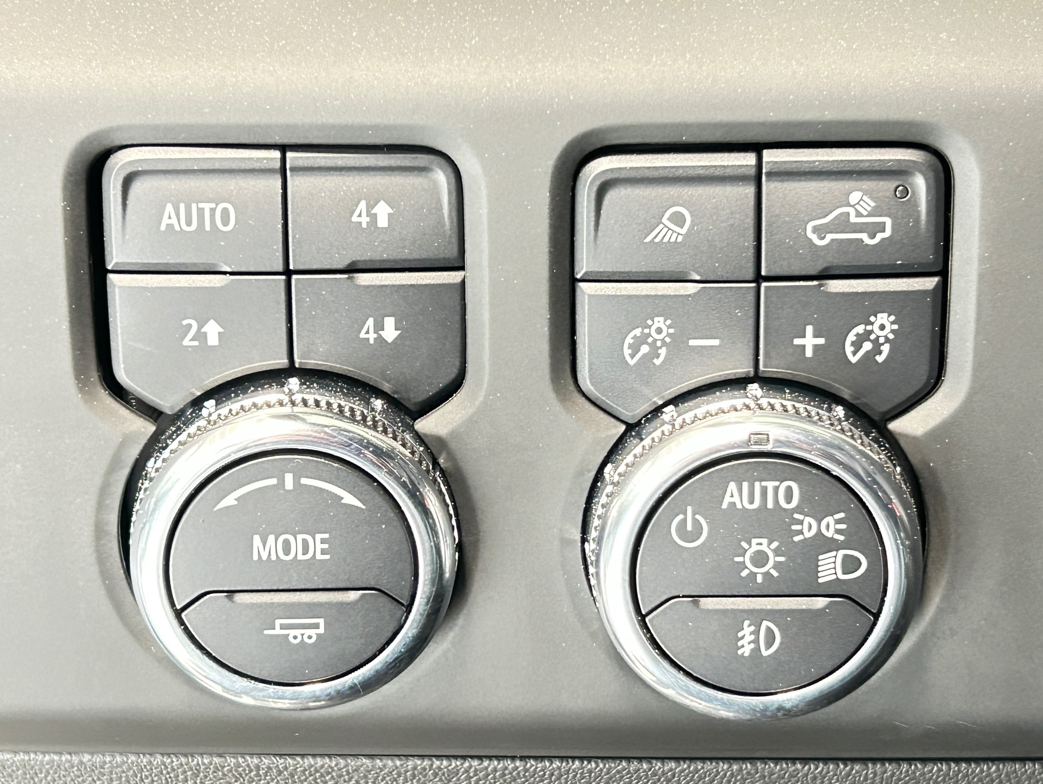 Used 2023 GMC Sierra 1500 AT4X AWD/4WD image 21