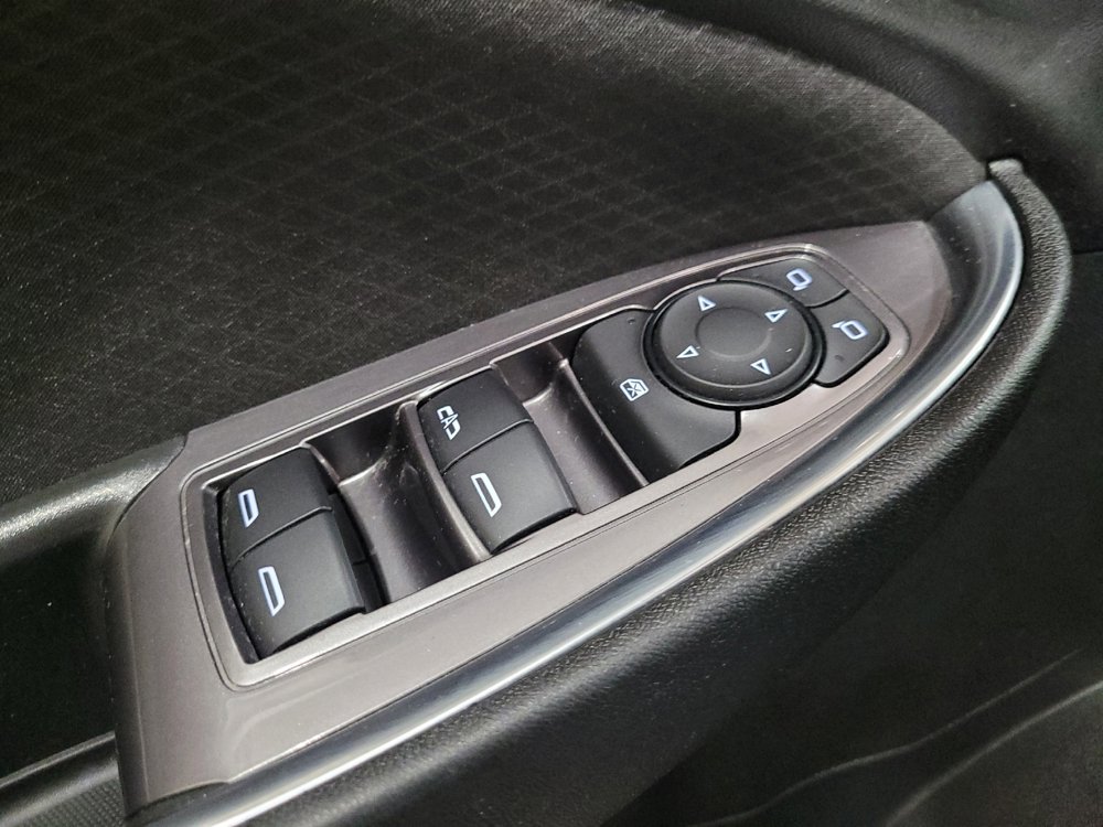 Used 2021 Chevrolet Malibu LT FWD image 27