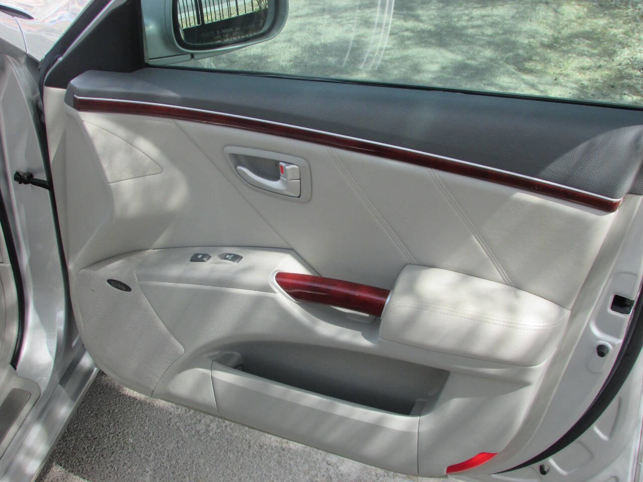 Used 2006 Hyundai Azera Limited image 14