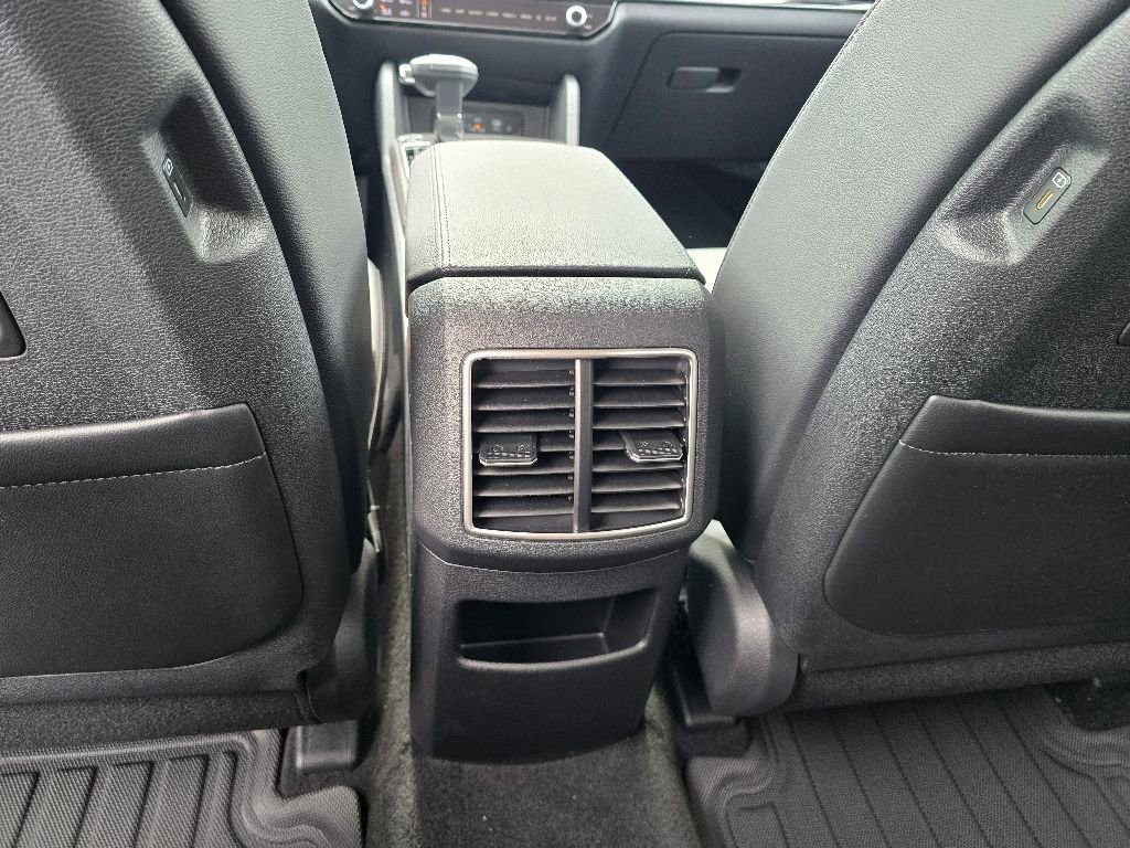 New 2026 Kia Sportage EX image 24