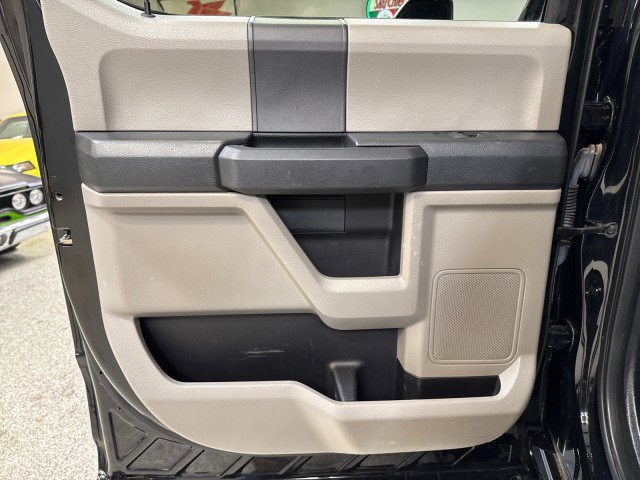 Used 2022 Ford F250 XL w/ STX Appearance Package image 40