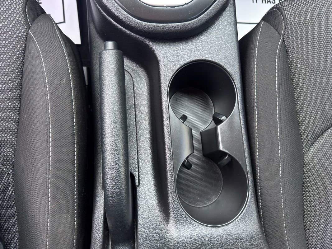 Used 2024 Kia Forte LXS image 27