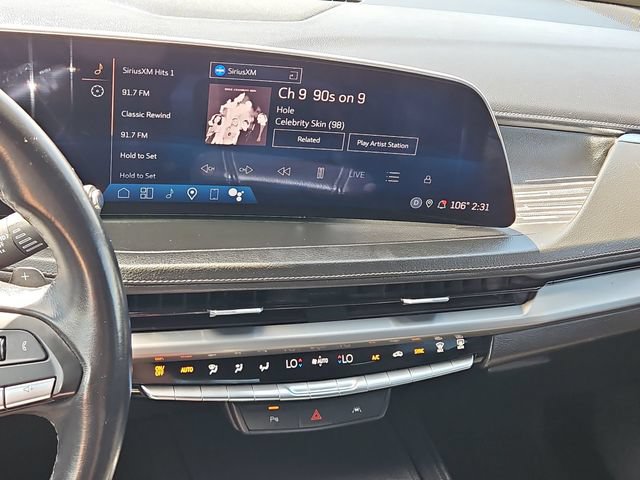 Used 2024 Cadillac XT4 Premium Luxury FWD image 11