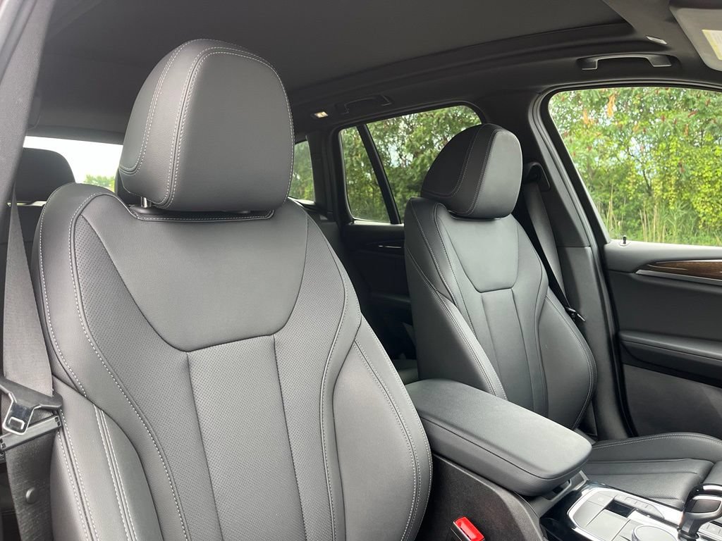 Used 2023 BMW X3 xDrive30i w/ Premium Package w/ZPA AWD/4WD image 28