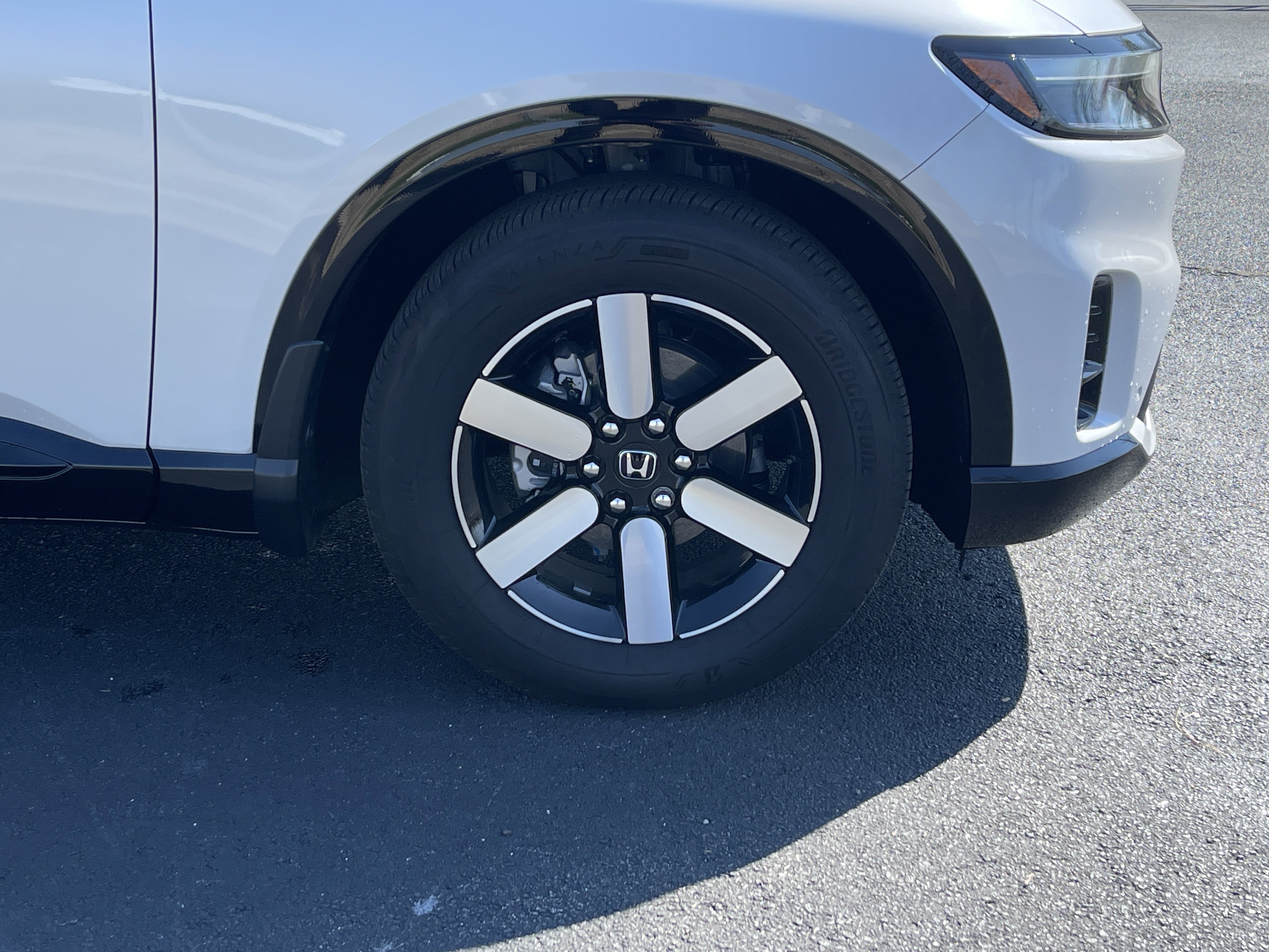 Used 2025 Honda Prologue Touring image 33