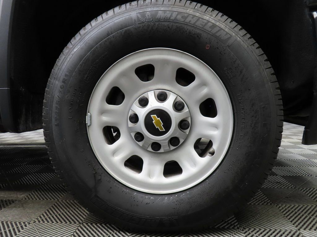 Used 2024 Chevrolet Silverado 3500 W/T w/ WT Convenience Package image 8