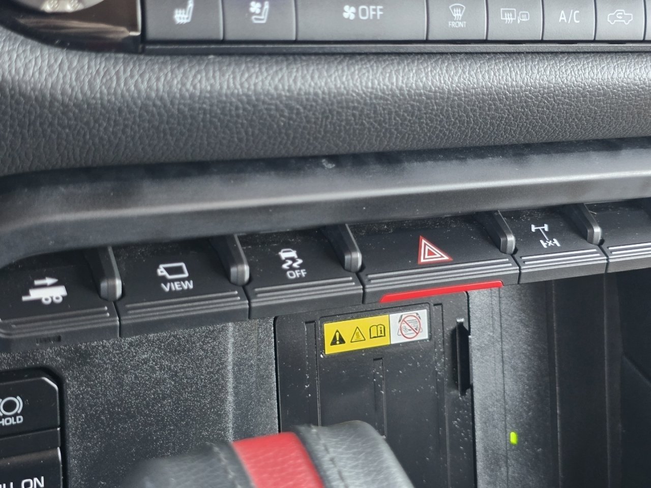 Certified 2022 Toyota Tundra TRD Pro AWD/4WD image 31
