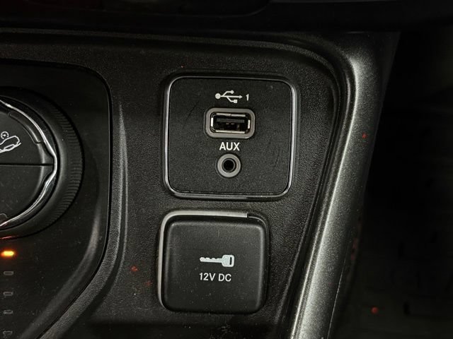 Used 2020 Jeep Compass Trailhawk AWD/4WD image 29