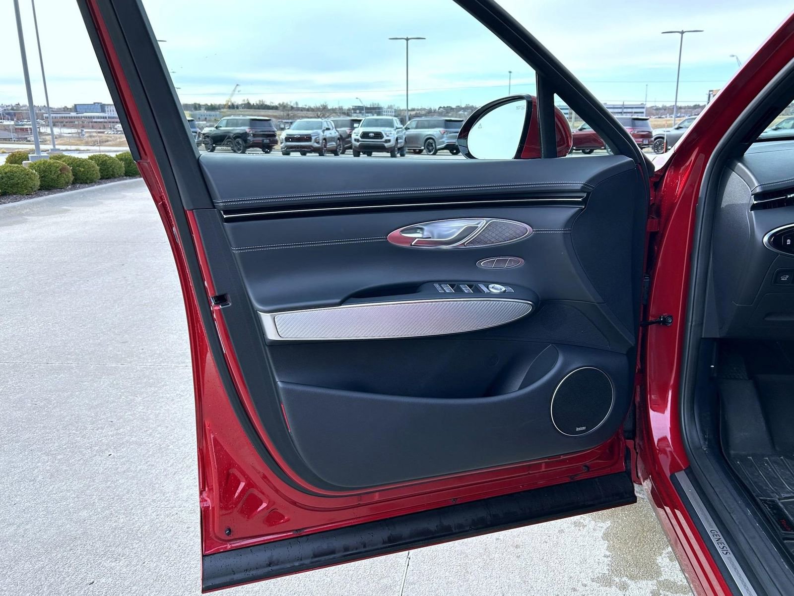 Used 2024 Genesis GV70 2.5T w/ Sport Prestige Package image 9