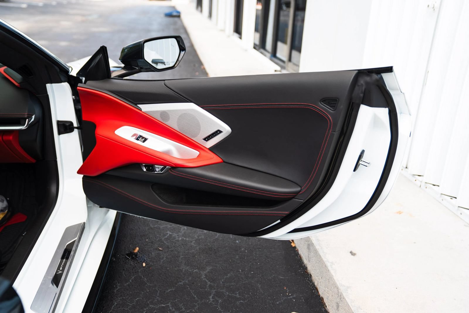 Used 2022 Chevrolet Corvette Stingray Premium Conv w/ Z51 Performance Package RWD image 13