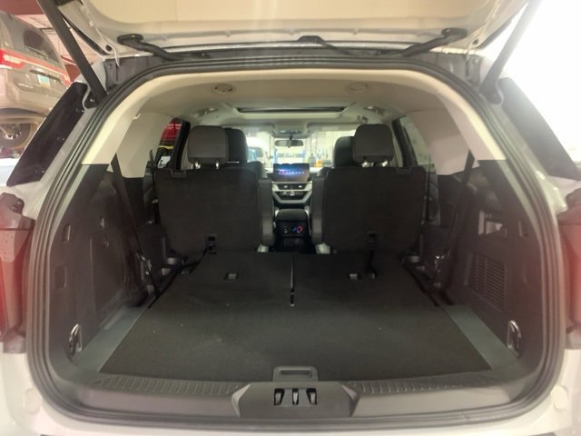 New 2026 Ford Explorer Active image 16