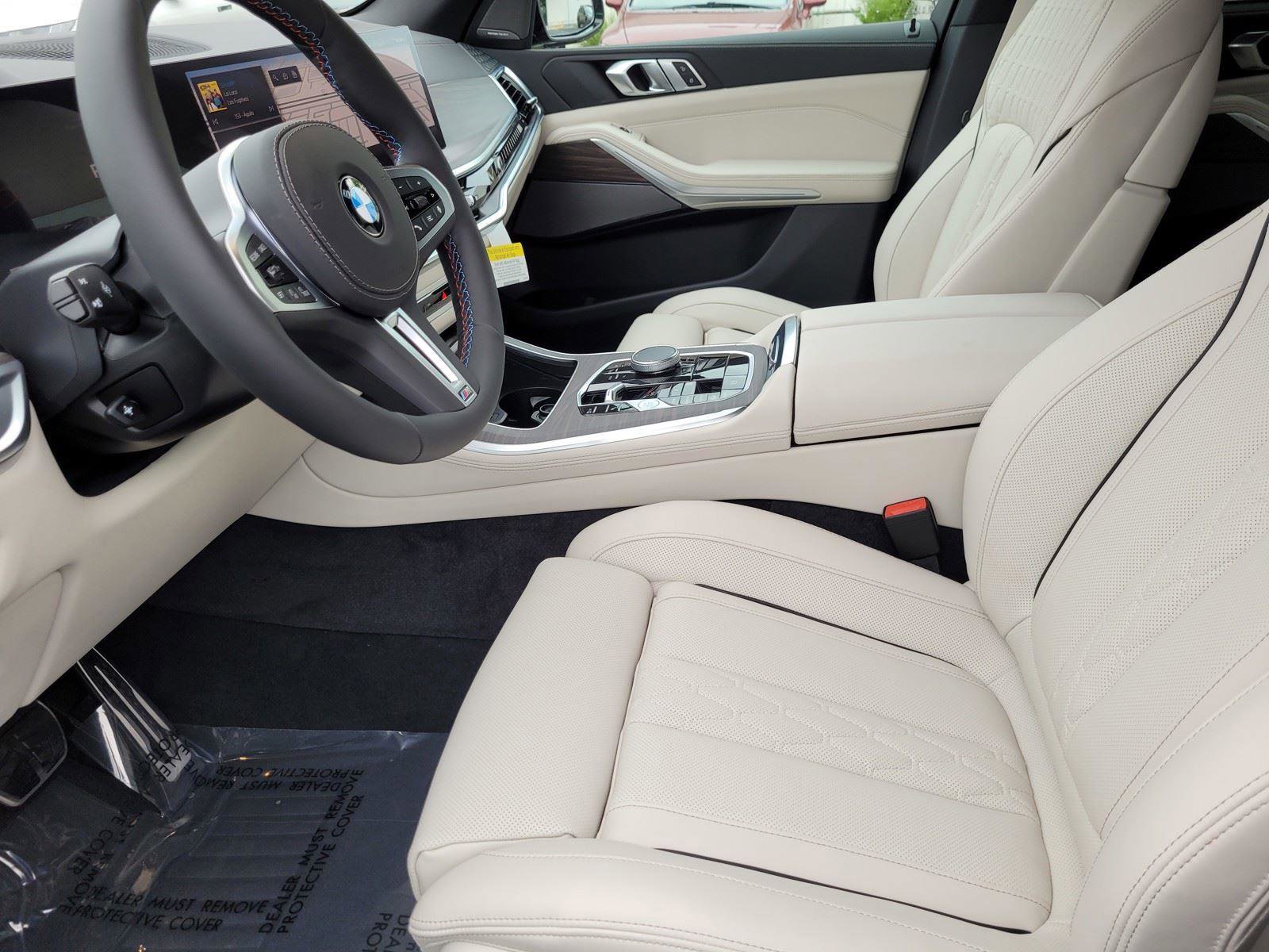 New 2026 BMW X5 M60i w/ Climate Comfort Package AWD/4WD image 16