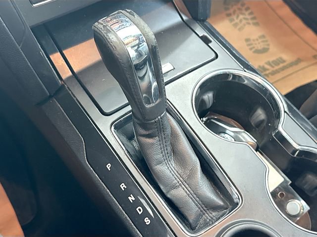 Used 2016 Ford Explorer XLT w/ Equipment Group 202A image 15