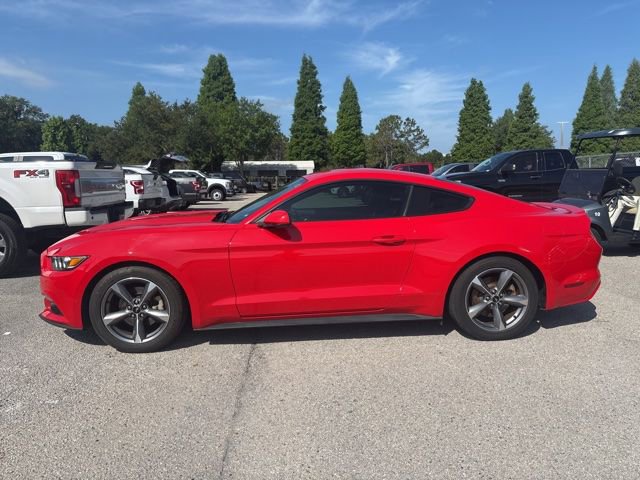 Used 2017 Ford Mustang Coupe RWD image 8