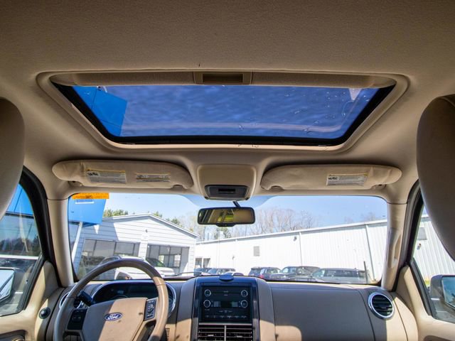 Used 2010 Ford Explorer Sport Trac Limited image 21