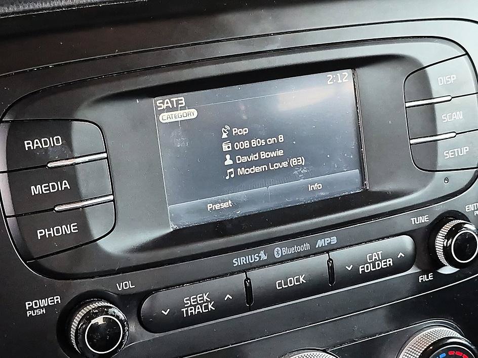 Used 2016 Kia Soul + w/ Eco Package FWD image 22
