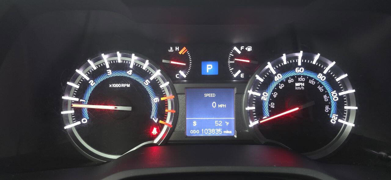 Used 2017 Toyota 4Runner SR5 image 34