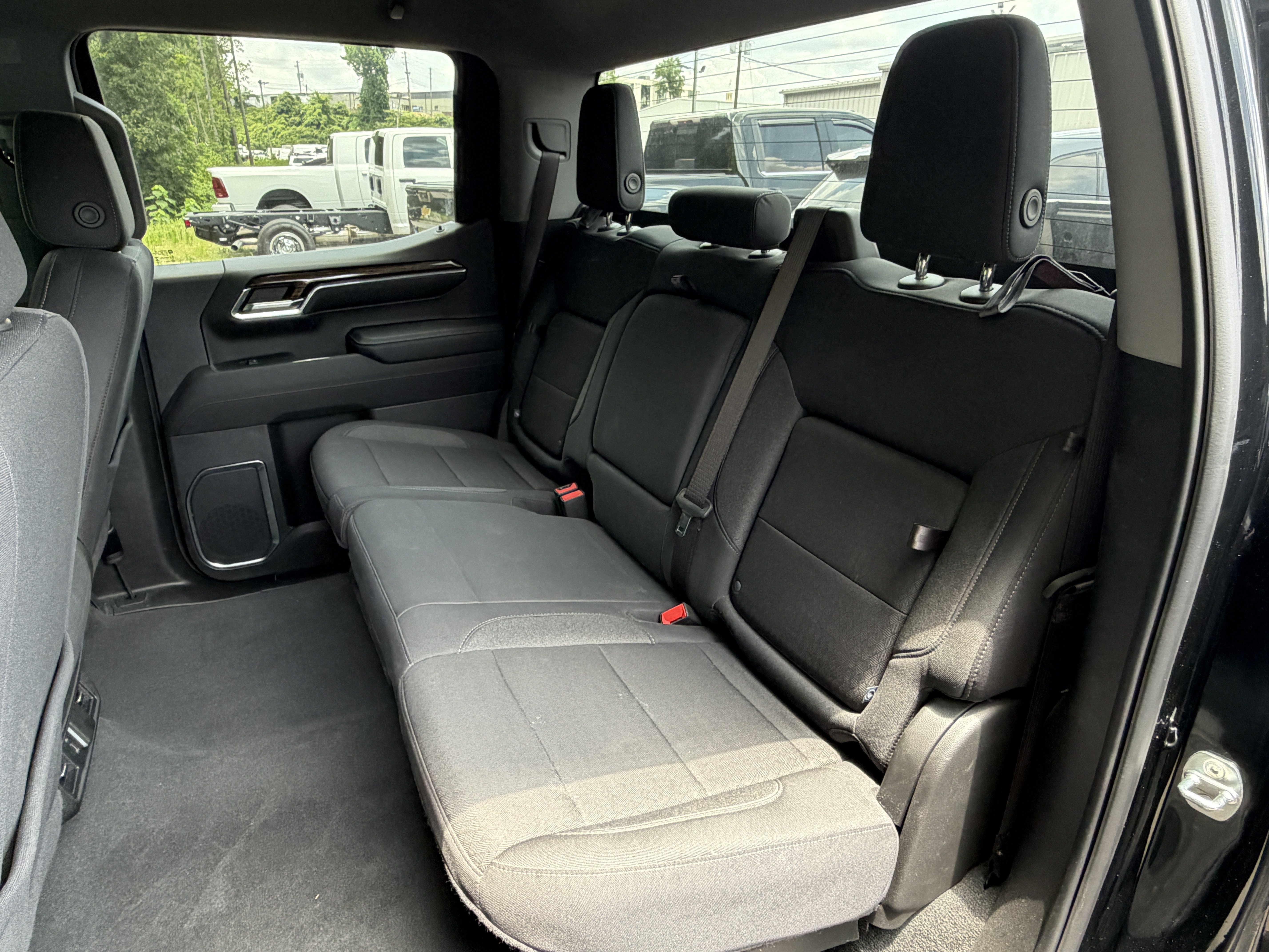 Used 2024 GMC Sierra 1500 Elevation w/ X31 Off-Road Package AWD/4WD image 31