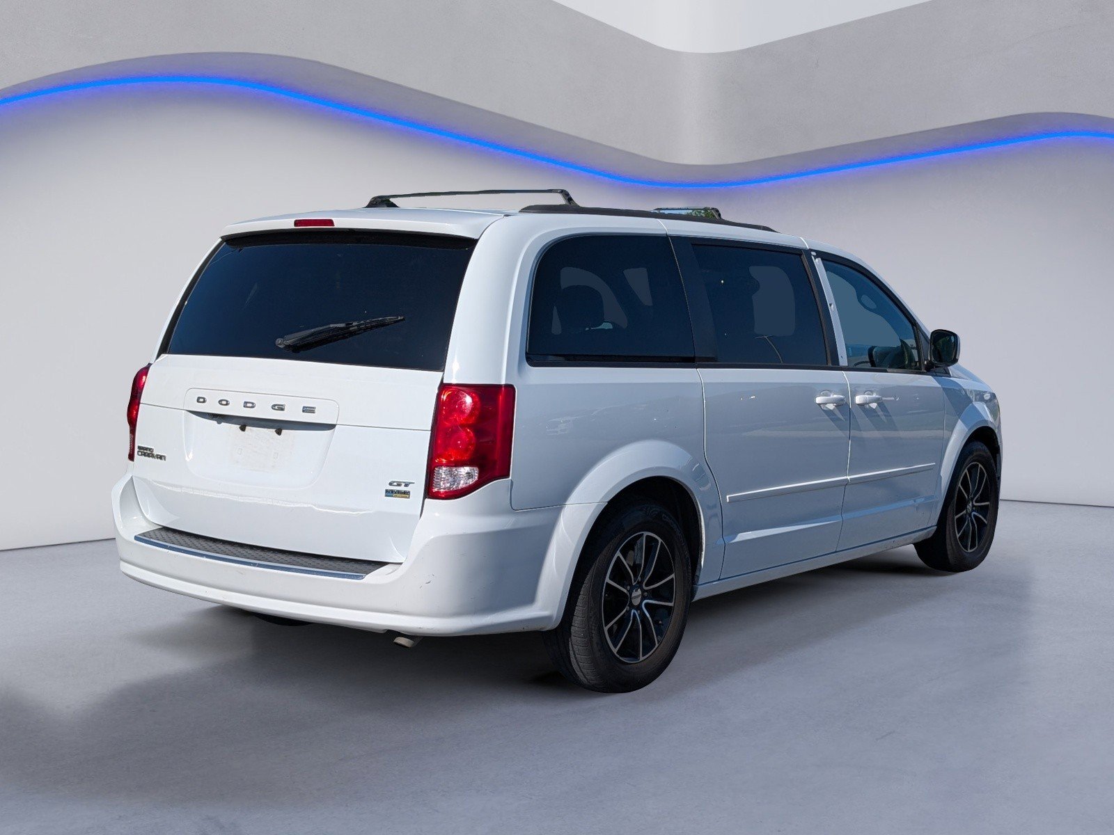 Used 2017 Dodge Grand Caravan GT FWD image 9