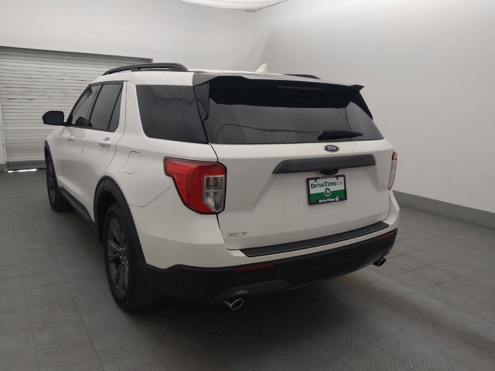 Used 2021 Ford Explorer XLT w/ Equipment Group 202A RWD image 5