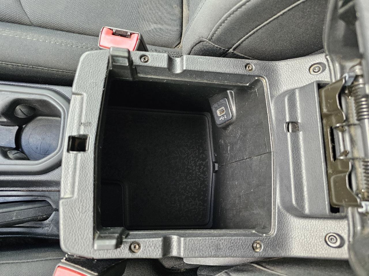 Used 2019 Jeep Wrangler Sport AWD/4WD image 46