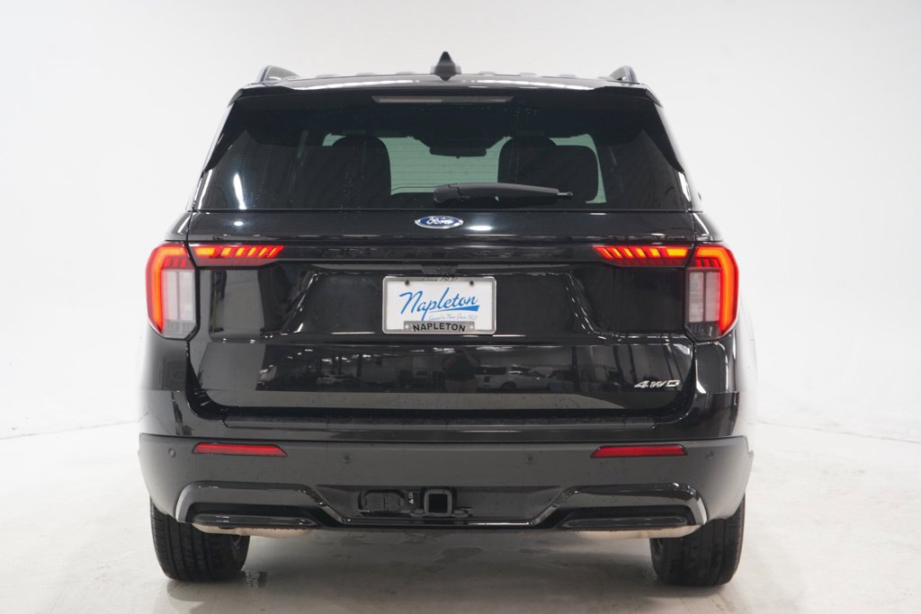 Used 2025 Ford Explorer ST-Line AWD/4WD image 20