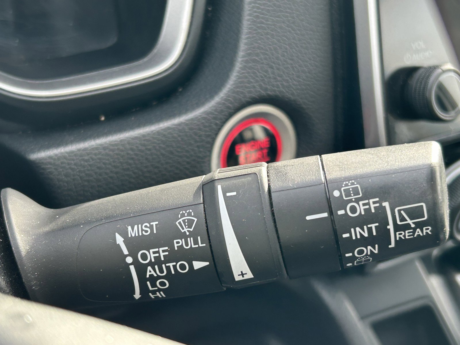 Used 2020 Honda CR-V Touring image 25