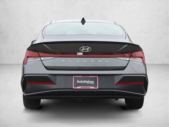 New 2026 Hyundai Elantra SEL Sport Premium FWD image 6